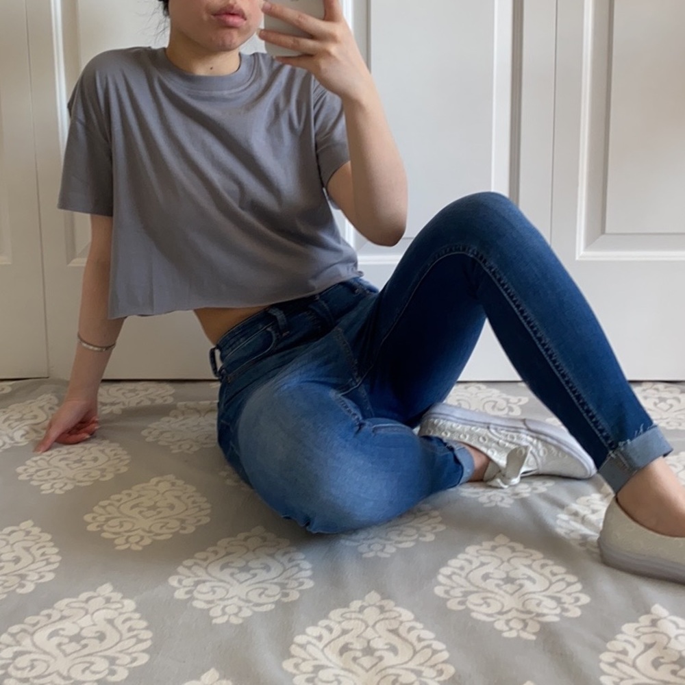 BREEZE - Grey Casual Basic Crop Top / T-Shirt